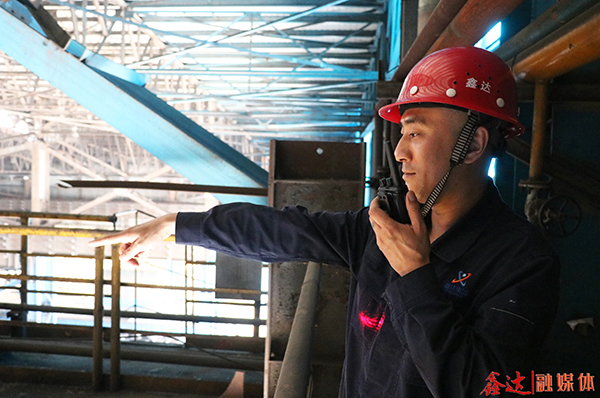 鑫達故事丨劉利達：操縱天車18年，靠譜的全能“飛行員”！